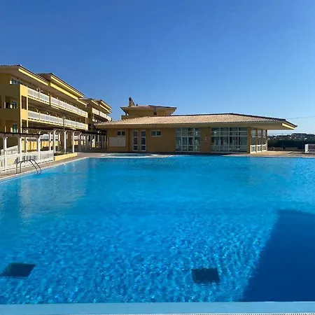 Enjoy Intenso Holidays - Urbanizacao Mar Azul, Santa Cruz Lisbona